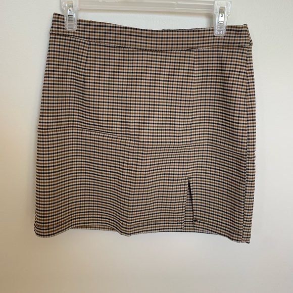 Garage plaid mini skirt size M NEVER WORN - Picture 1 of 6